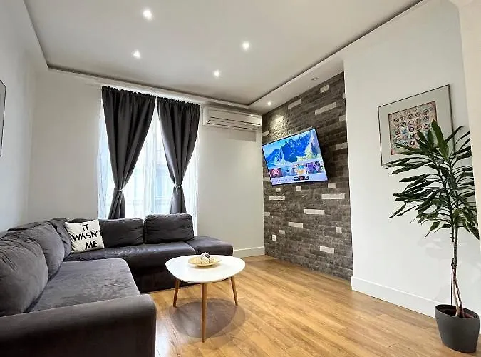 Serdika Apartment